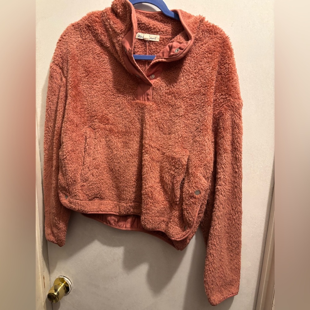 Gently used- Juniors Lg mauve pink like color long sleeve pull over sweater